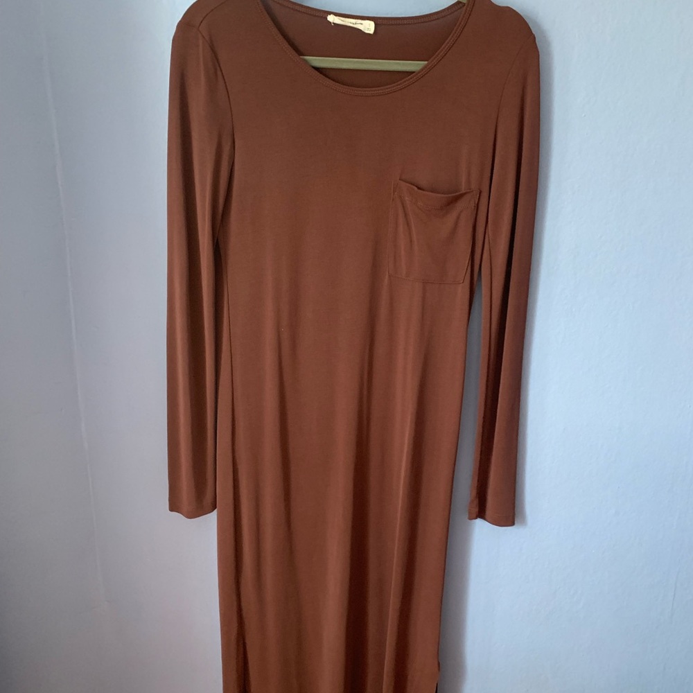 Burgundy maxi dress